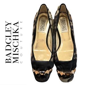 ~BADGLEY MISCHKA COUTURE~Leopard/Gold Crystal Detail Ballet Flats